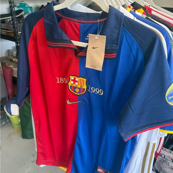 Retro and 2025 Jerseys!! - Picture 15 of 16